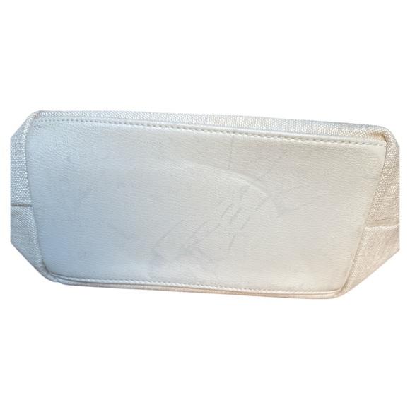 Bueno Embroidered Canvas Tropical Flamingo Silver Metal Top Handle Tote Purse - Picture 4 of 8